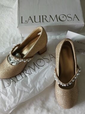 NWT Girls' Gold Glitter Pearl-Strap Dress Shoes [COMES WITH BOX] Size 12